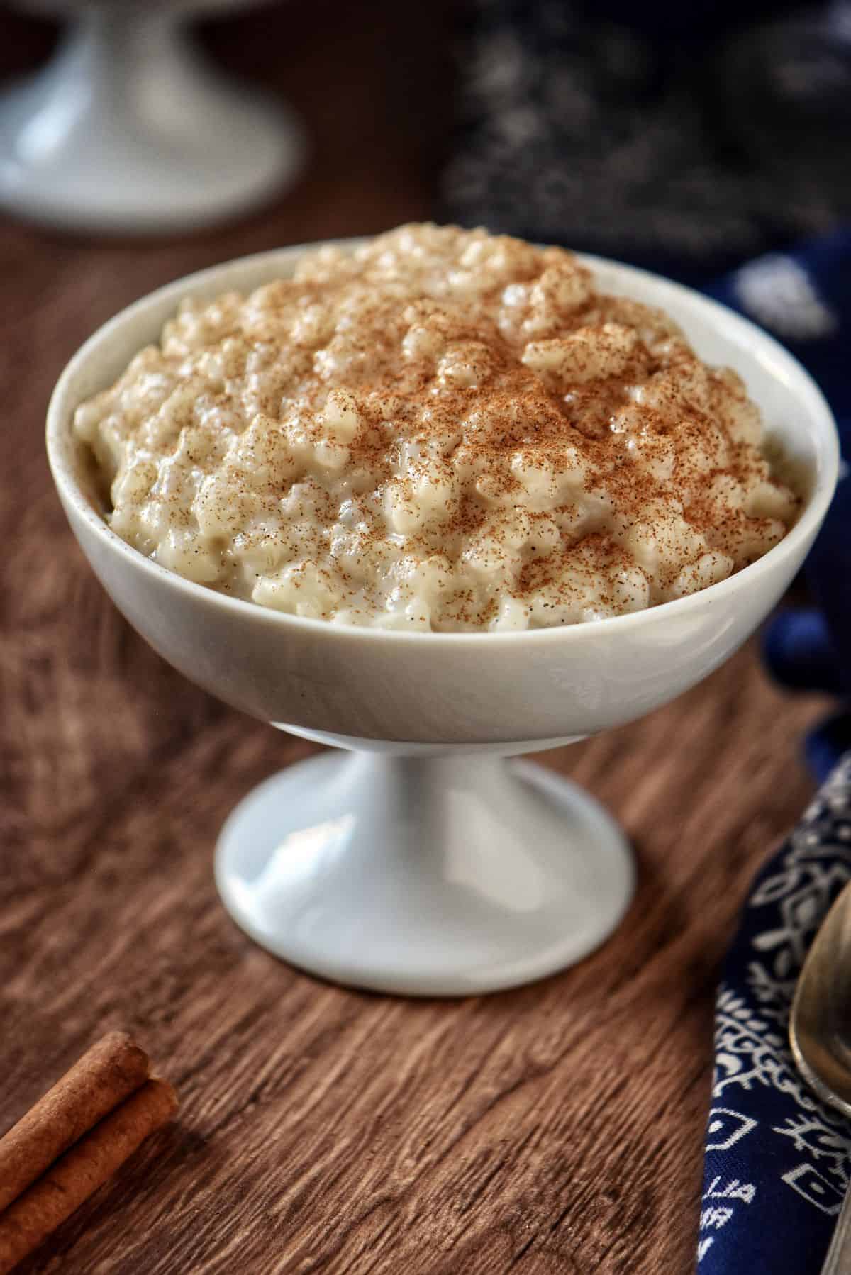 A dessert bowl with creamy rice pudding.
