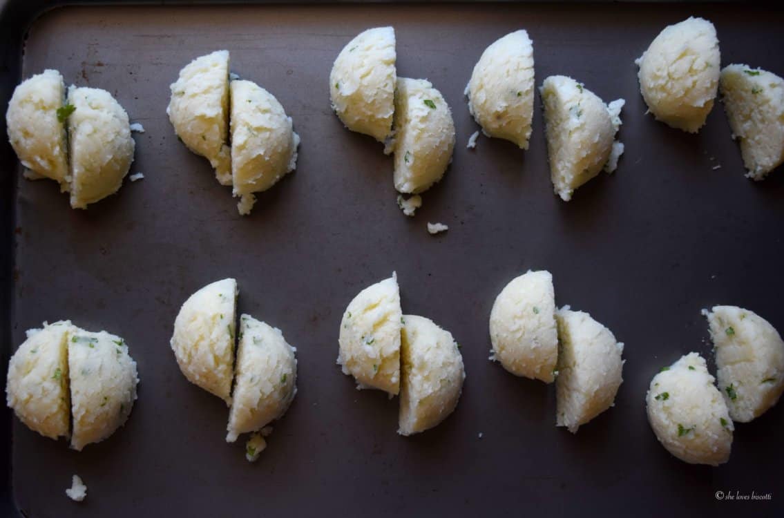 Each scoop of potato is shown cut in half.