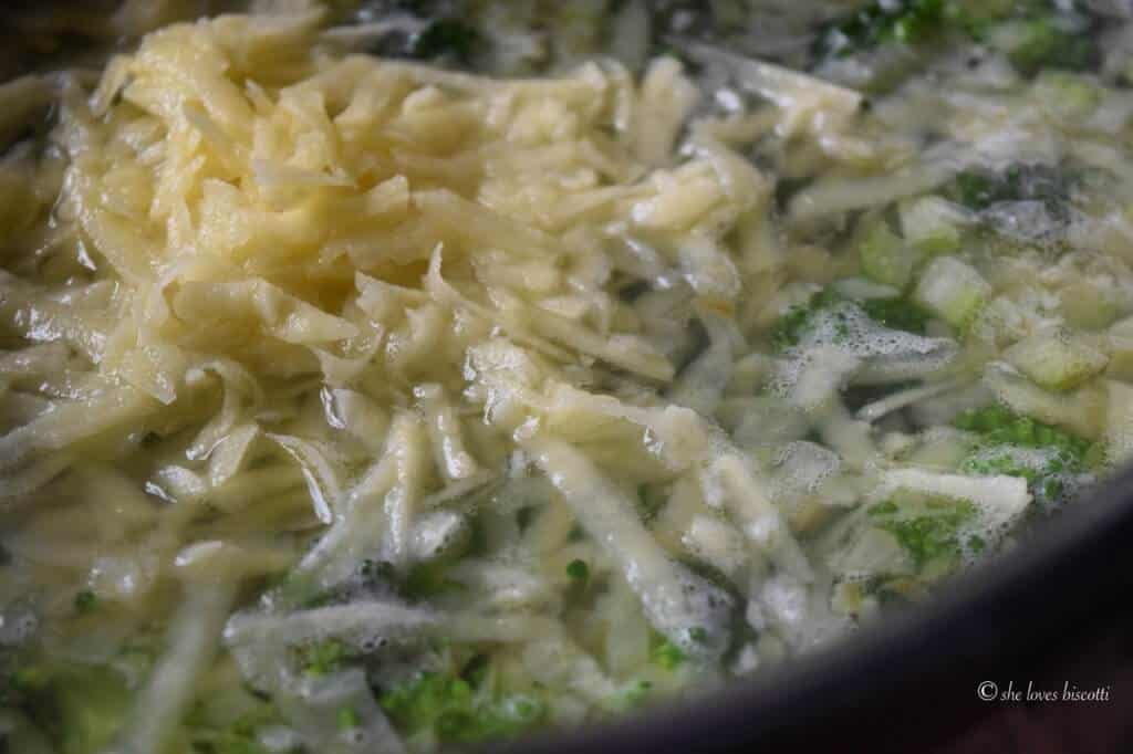 Best Chunky Creamy Broccoli Soup