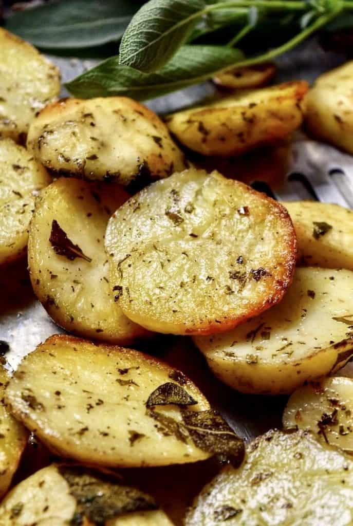 Italian Oven Roasted Potatoes She Loves Biscotti