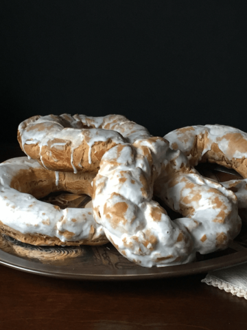 A few of the Best Homemade Italian Easter Egg Taralli di Filomena on a tray.