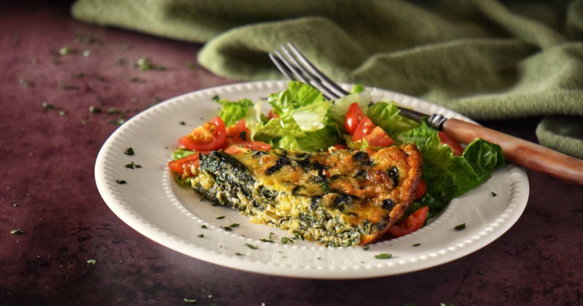 Easy Crustless Spinach Quiche Recipe - She Loves Biscotti