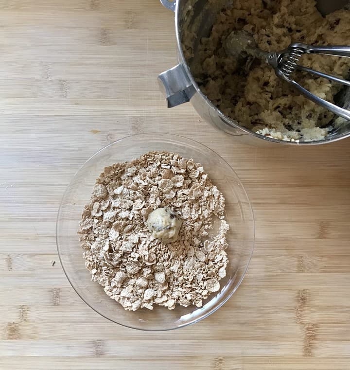 One cookie dough scoop on the oat bran flakes. 