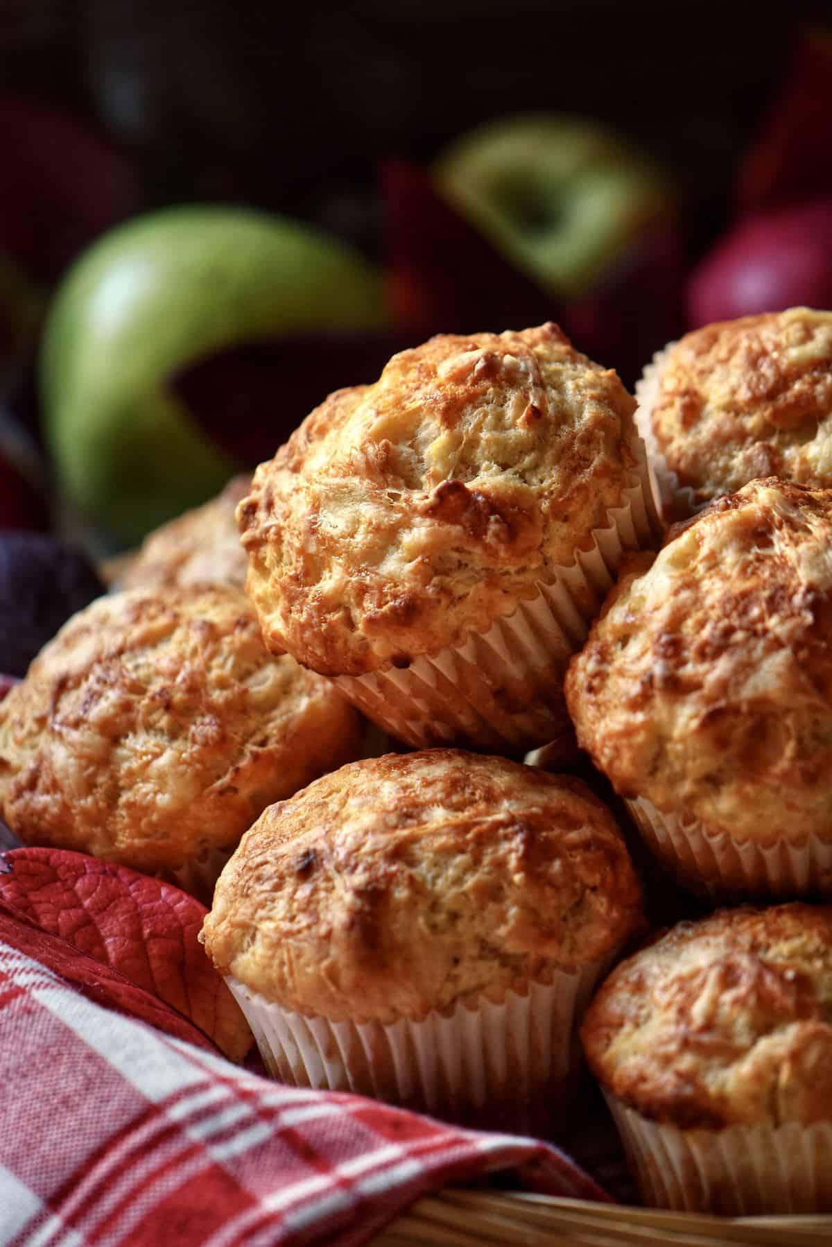 Cheese muffins in a wicker basket.