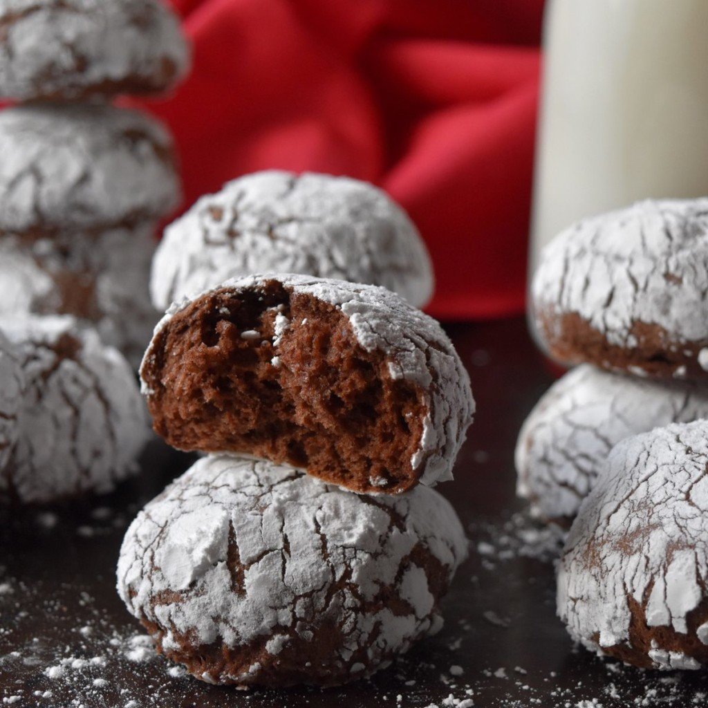 A stack of Italian chocolate cookies.