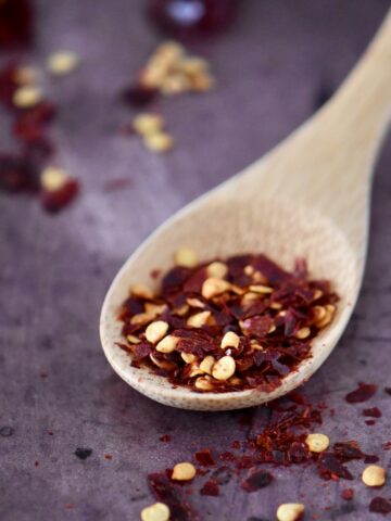 A spoonful of chili flakes.