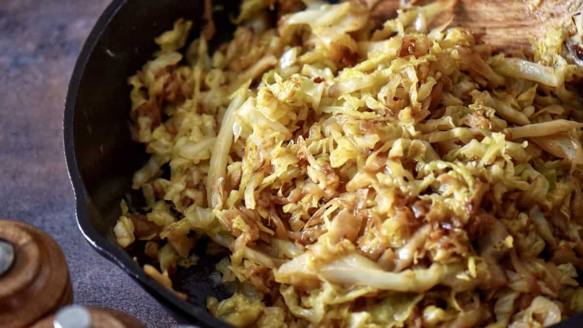 Easy Caramelized Cabbage and Onions Recipe