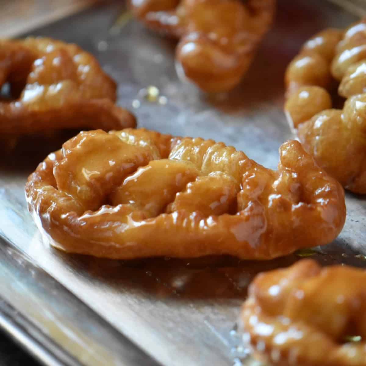 A festive looking platter of honey drenched Caragnoli.